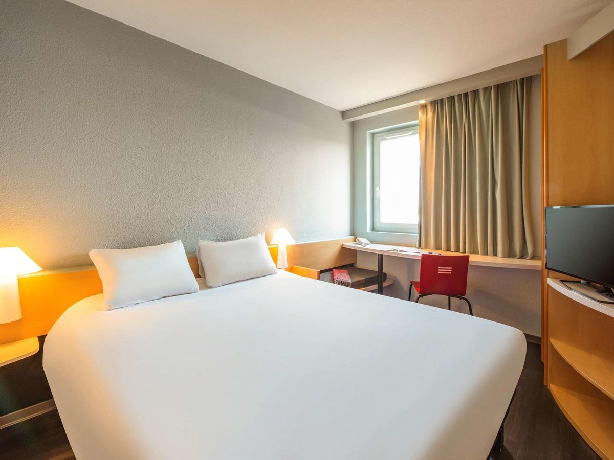 Ibis Saint Rambert D'Albon Saint-Rambert-dʼAlbon Exterior foto